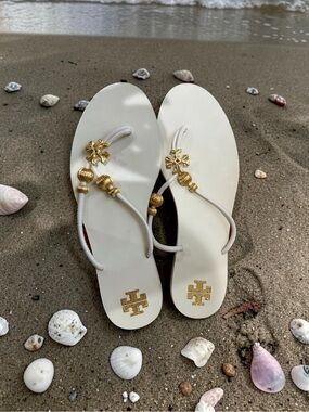 Tory Burch White & Gold Embellished Leather Sandals Size 7